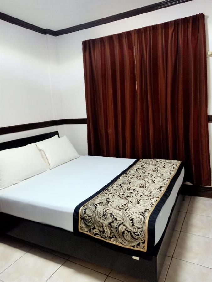 The Gabriella Bed And Breakfast Tagbilaran City Exterior photo