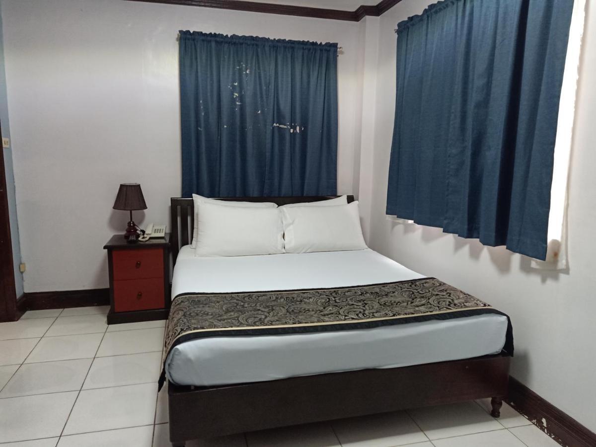 The Gabriella Bed And Breakfast Tagbilaran City Exterior photo