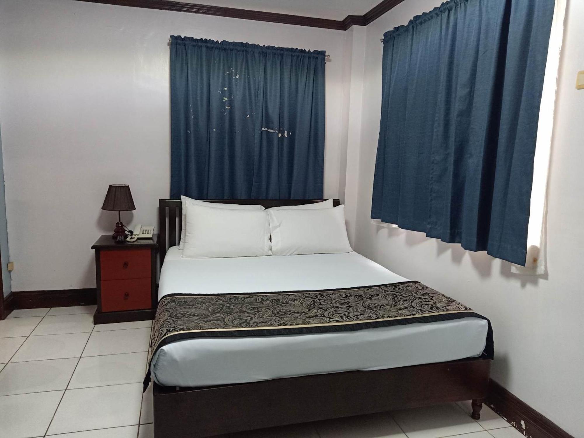 The Gabriella Bed And Breakfast Tagbilaran City Exterior photo