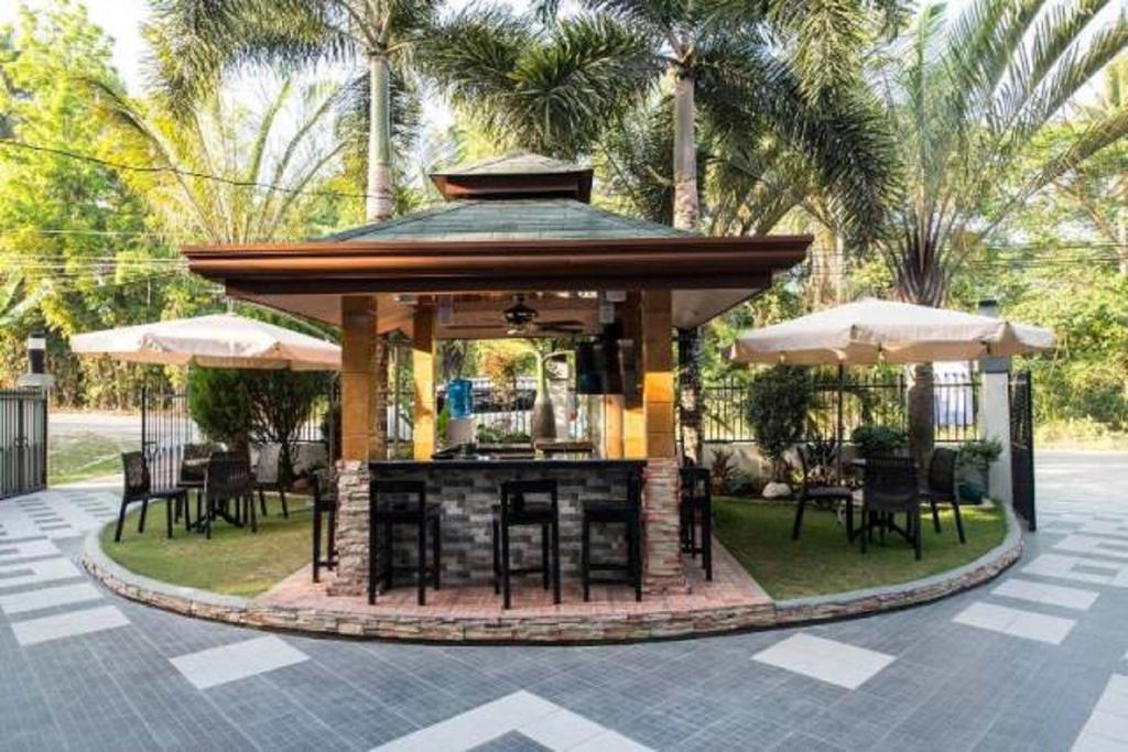 The Gabriella Bed And Breakfast Tagbilaran City Exterior photo