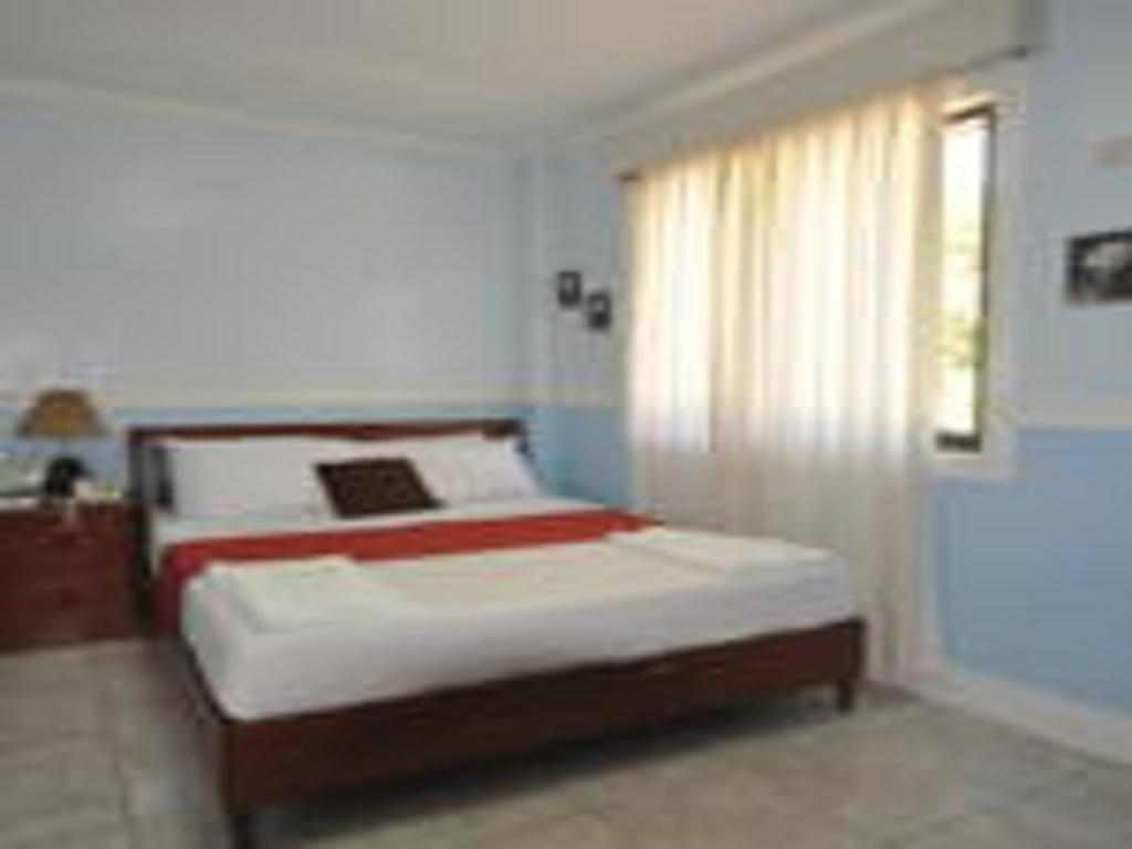 The Gabriella Bed And Breakfast Tagbilaran City Exterior photo